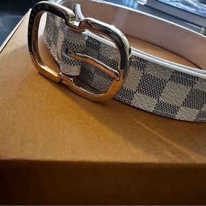 Louis Vuitton belt